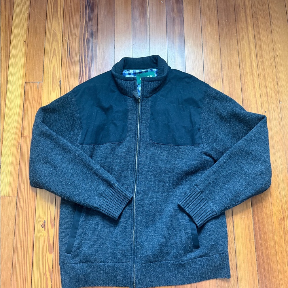 Orvis Men's Black and Gray Sweater M